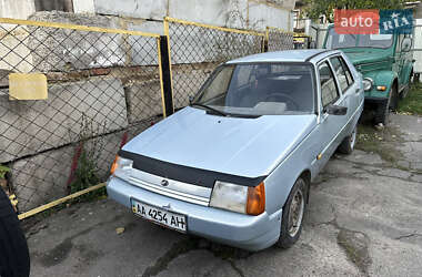 Лифтбек ЗАЗ 1103 Славута 2004 в Жмеринке