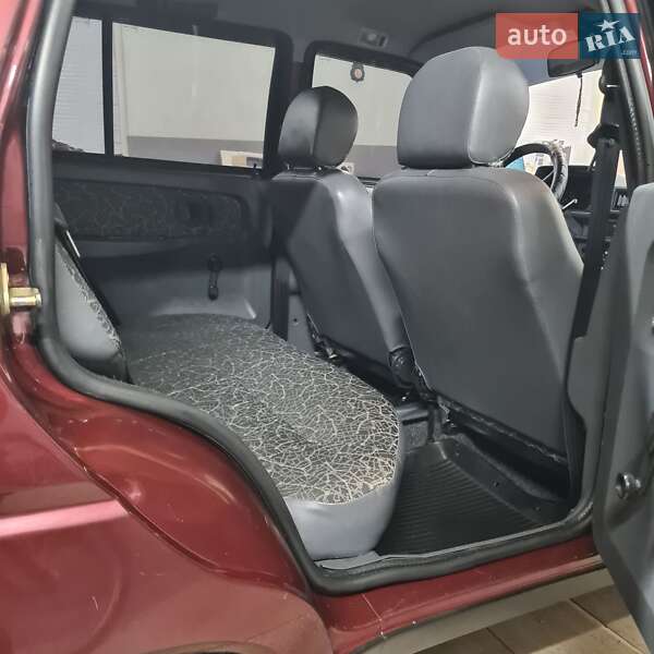 Лифтбек ЗАЗ 1103 Славута 2007 в Черновцах фото 13 Лифтбек ЗАЗ 1103 Славута 2007 в Черновцах