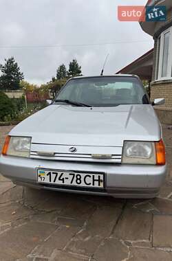 Лифтбек ЗАЗ 1103 Славута 2004 в Горишних Плавнях