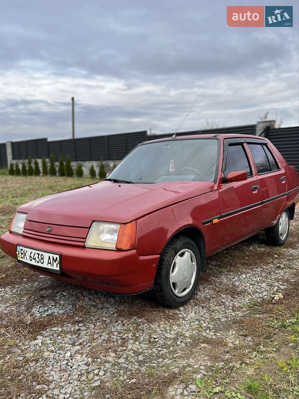 Ліфтбек ЗАЗ 1103 Славута 2008 в Рівному