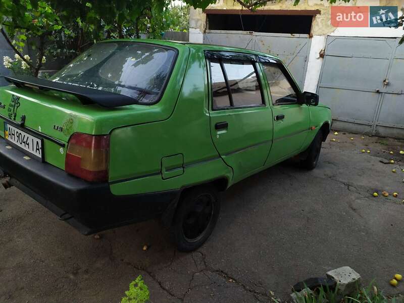 Ліфтбек ЗАЗ 1103 Славута 2004 в Жовтих Водах фото 6 Ліфтбек ЗАЗ 1103 Славута 2004 в Жовтих Водах