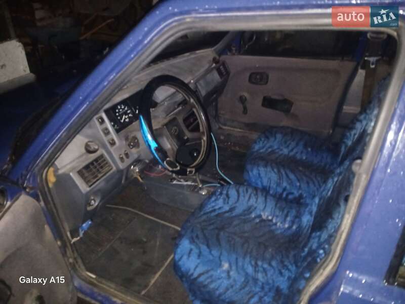 Лифтбек ЗАЗ 1103 Славута 2002 в Ровно фото 5 Лифтбек ЗАЗ 1103 Славута 2002 в Ровно