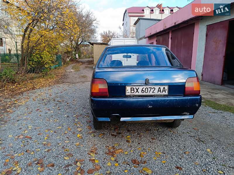 Лифтбек ЗАЗ 1103 Славута 2005 в Славуте фото 5 Лифтбек ЗАЗ 1103 Славута 2005 в Славуте