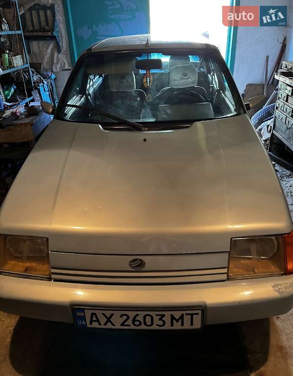 Лифтбек ЗАЗ 1103 Славута 2004 в Козиевке фото 5 Лифтбек ЗАЗ 1103 Славута 2004 в Козиевке