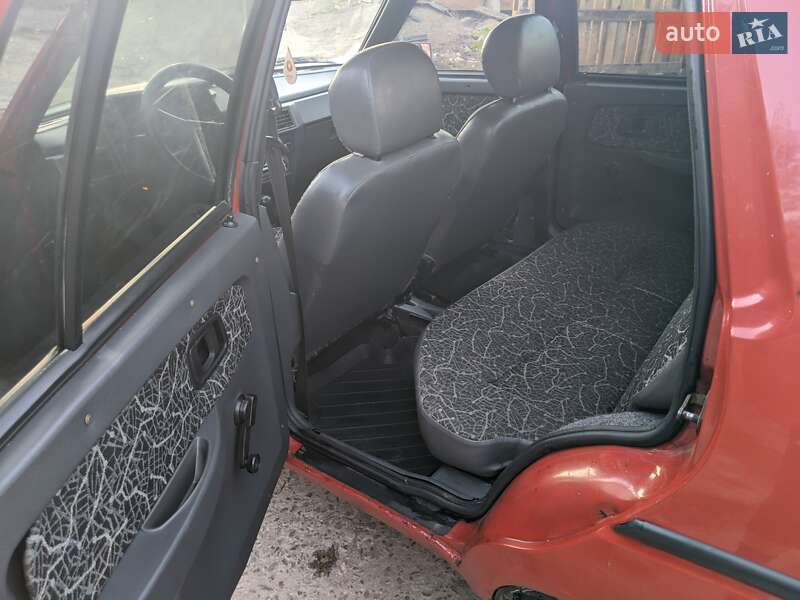 Лифтбек ЗАЗ 1103 Славута 2006 в Ровно