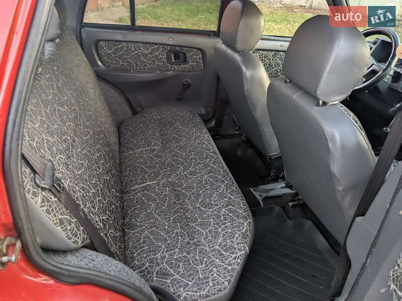 Лифтбек ЗАЗ 1103 Славута 2006 в Ровно