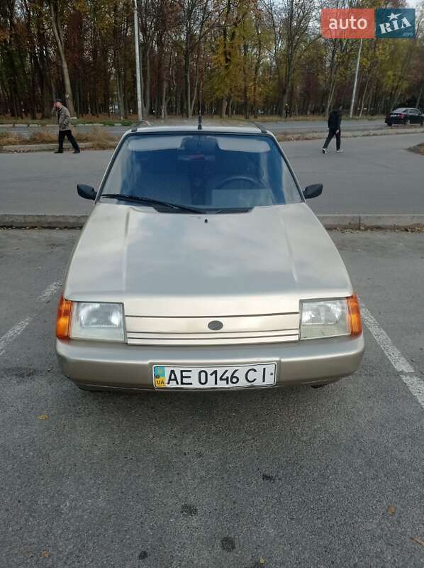 Лифтбек ЗАЗ 1103 Славута 2003 в Днепре фото 8 Лифтбек ЗАЗ 1103 Славута 2003 в Днепре