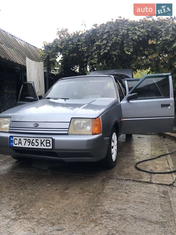 Лифтбек ЗАЗ 1103 Славута 2006 в Новоархангельске фото 2 Лифтбек ЗАЗ 1103 Славута 2006 в Новоархангельске