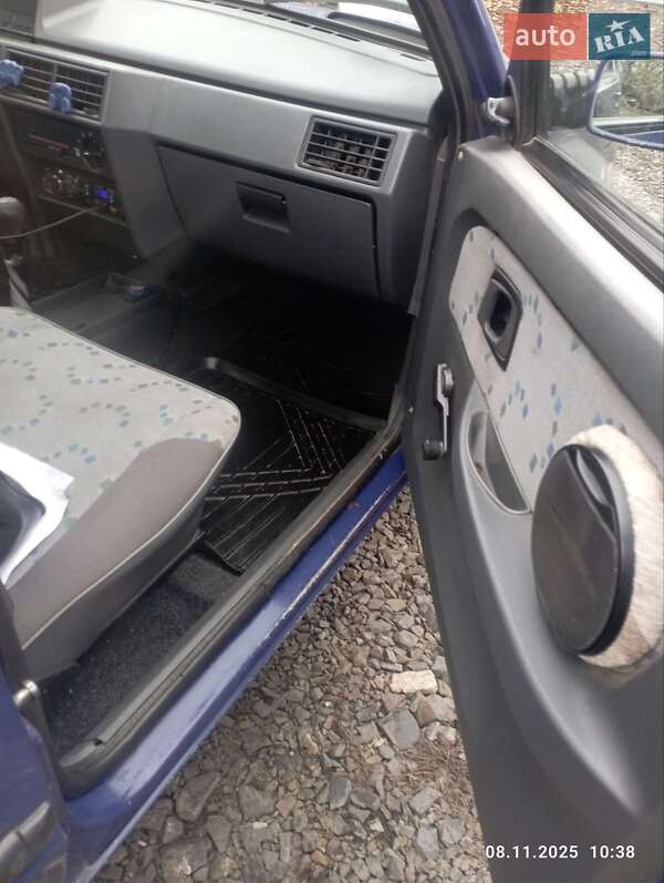 Ліфтбек ЗАЗ 1103 Славута 2003 в Устивиці