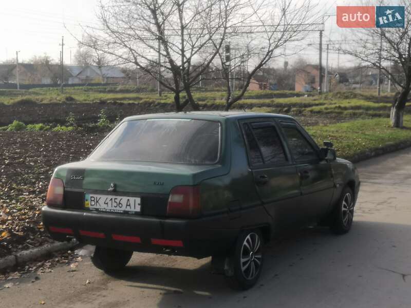 Ліфтбек ЗАЗ 1103 Славута 2007 в Здолбуніві фото 3 Ліфтбек ЗАЗ 1103 Славута 2007 в Здолбуніві