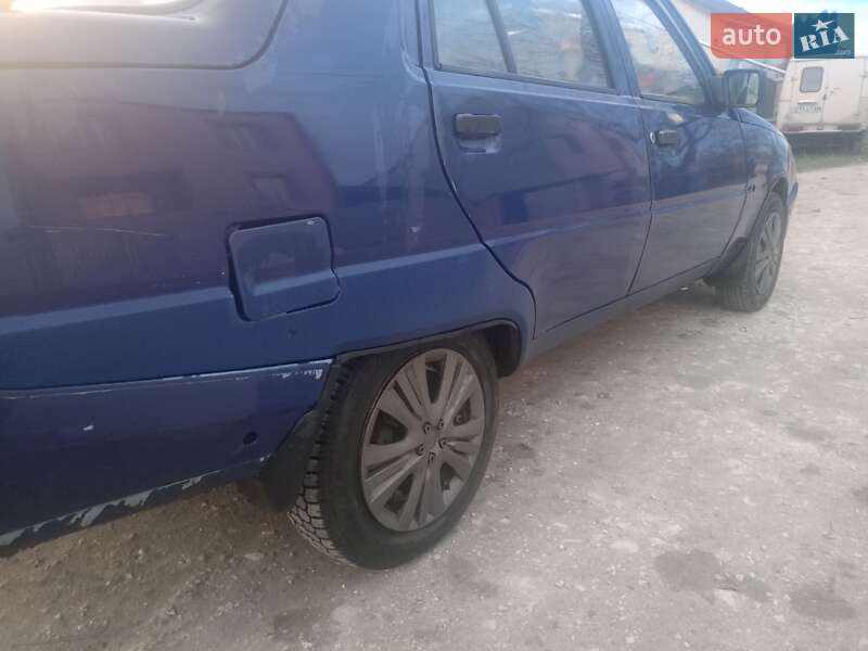 Лифтбек ЗАЗ 1103 Славута 2004 в Тернополе фото 4 Лифтбек ЗАЗ 1103 Славута 2004 в Тернополе