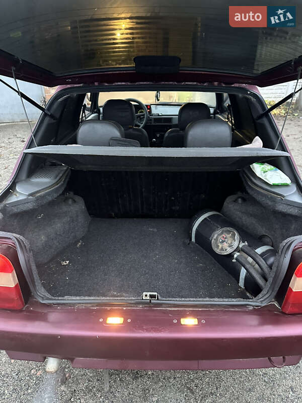 Ліфтбек ЗАЗ 1103 Славута 2006 в Нікополі