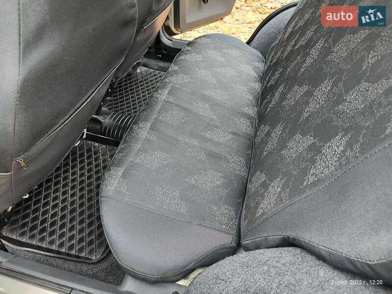 Ліфтбек ЗАЗ 1103 Славута 2006 в Запоріжжі