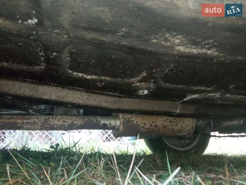 Лифтбек ЗАЗ 1103 Славута 2004 в Яблунице