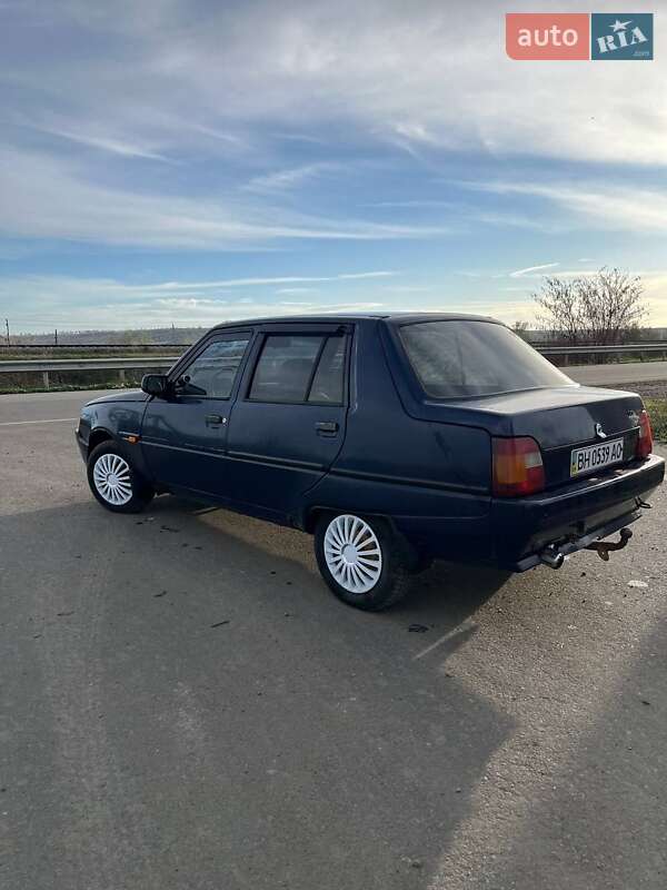Лифтбек ЗАЗ 1103 Славута 2005 в Болграде фото 4 Лифтбек ЗАЗ 1103 Славута 2005 в Болграде