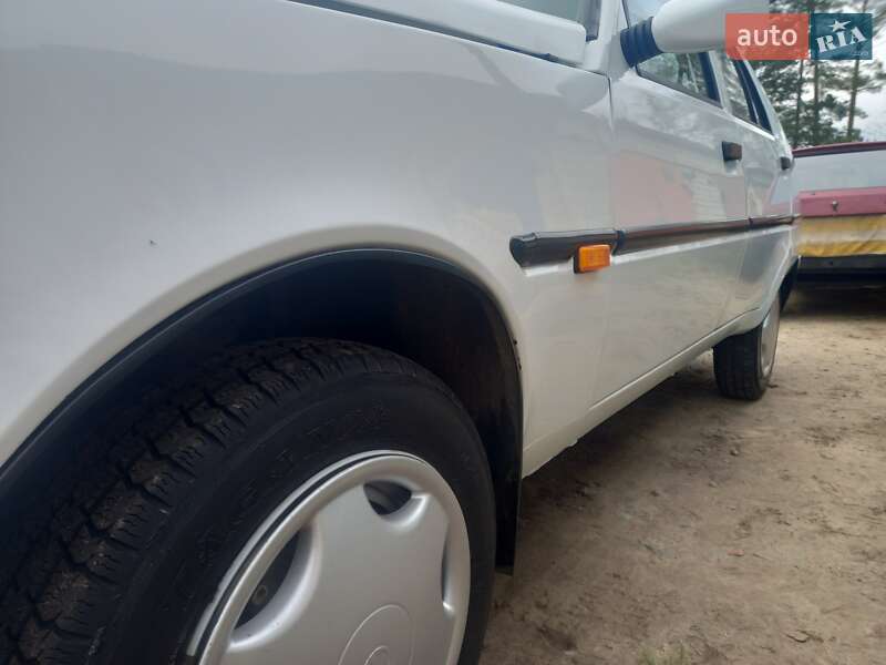 Лифтбек ЗАЗ 1103 Славута 2006 в Славутиче