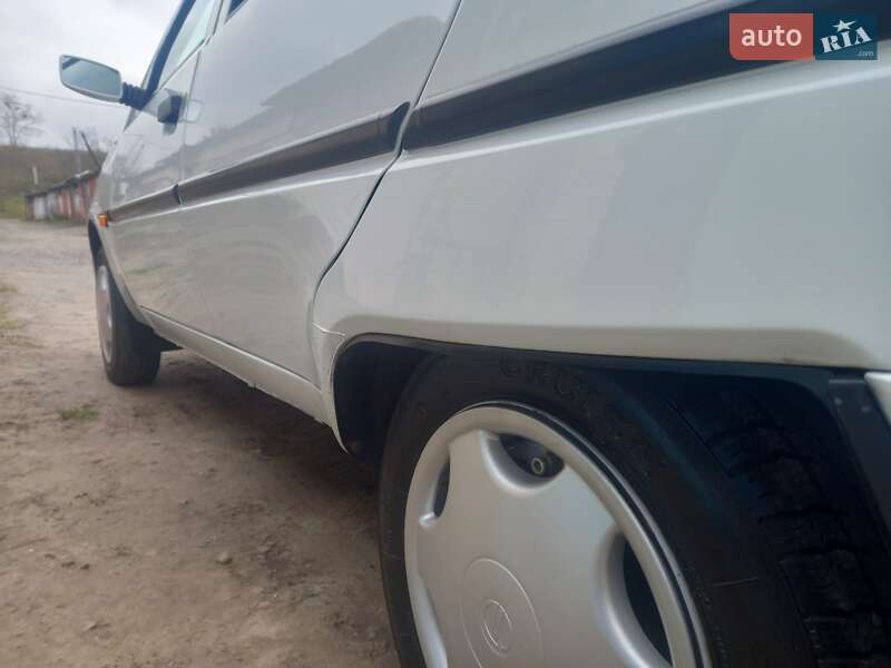 Лифтбек ЗАЗ 1103 Славута 2006 в Славутиче