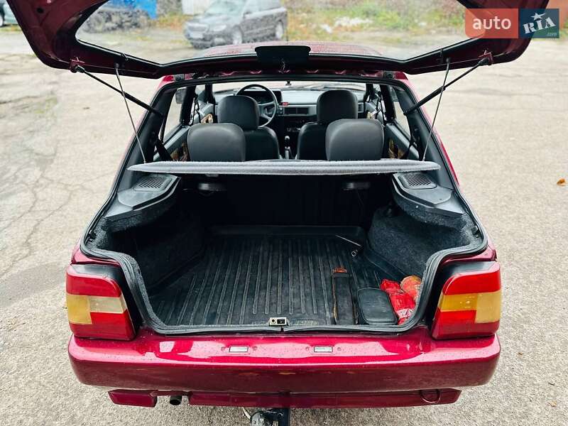 Ліфтбек ЗАЗ 1103 Славута 2001 в Житомирі