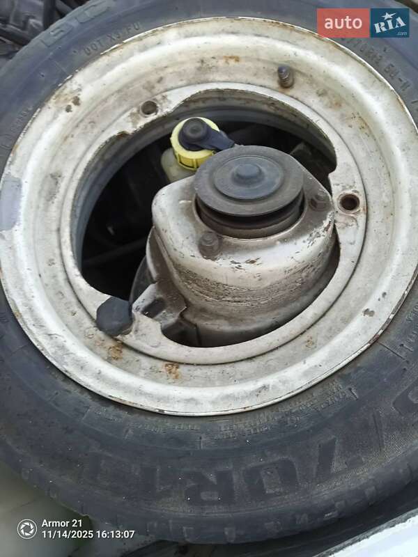 Лифтбек ЗАЗ 1103 Славута 2003 в Банилове фото 7 Лифтбек ЗАЗ 1103 Славута 2003 в Банилове