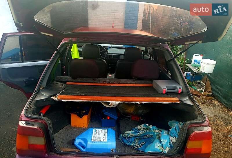 Лифтбек ЗАЗ 1103 Славута 1999 в Ватутино фото 3 Лифтбек ЗАЗ 1103 Славута 1999 в Ватутино