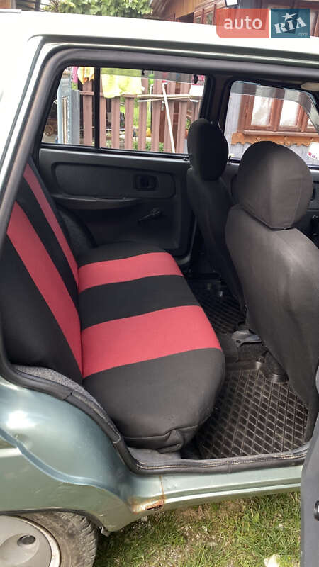 Лифтбек ЗАЗ 1103 Славута 2006 в Порогах