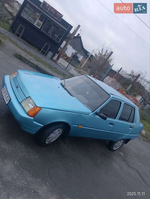 Ліфтбек ЗАЗ 1103 Славута 2004 в Шепетівці