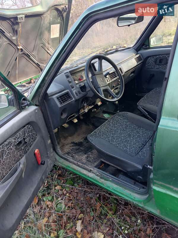 Лифтбек ЗАЗ 1103 Славута 2003 в Богуславе фото 5 Лифтбек ЗАЗ 1103 Славута 2003 в Богуславе