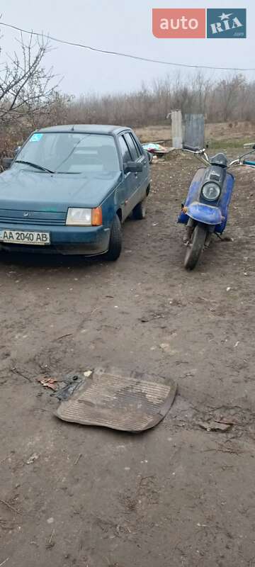 Лифтбек ЗАЗ 1103 Славута 2005 в Ружине