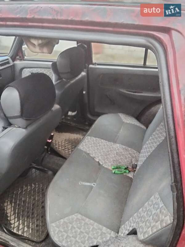 Лифтбек ЗАЗ 1103 Славута 2002 в Житомире