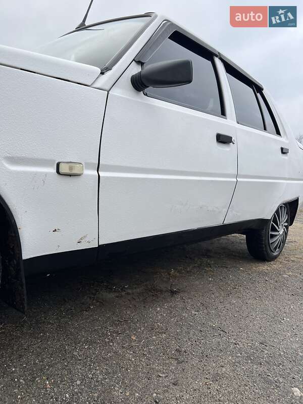 Ліфтбек ЗАЗ 1103 Славута 2003 в Чигирину