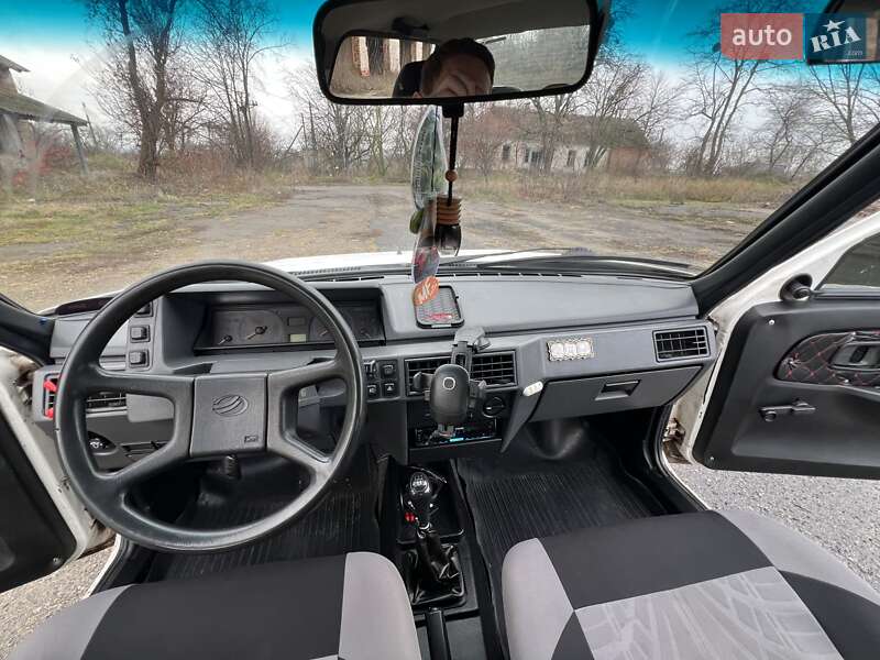 Ліфтбек ЗАЗ 1103 Славута 2003 в Чигирину