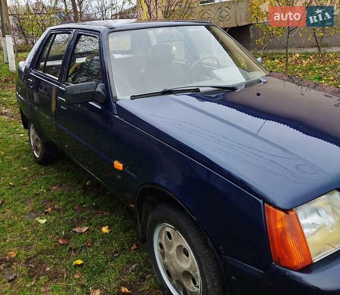 Лифтбек ЗАЗ 1103 Славута 2007 в Чернобае