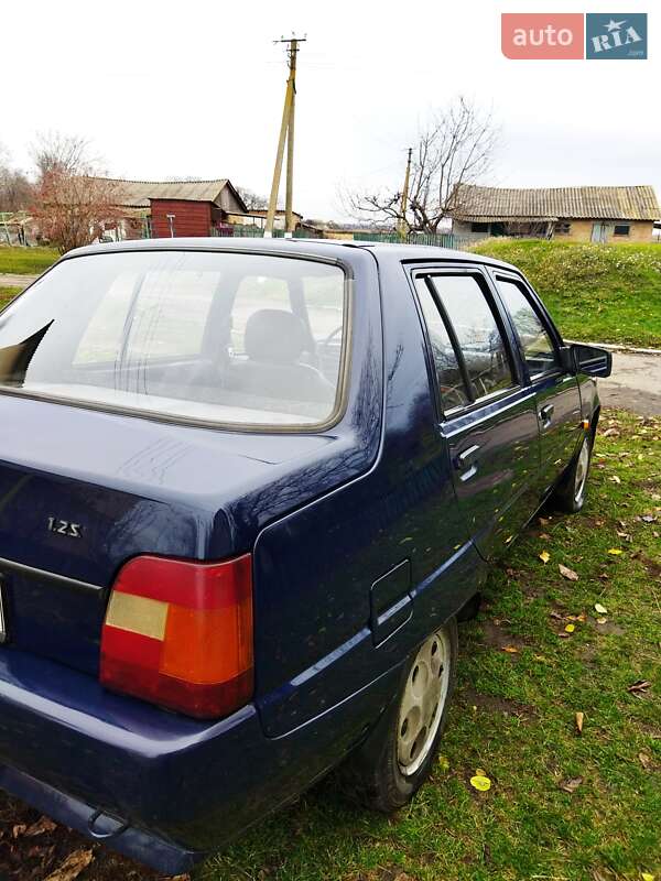 Лифтбек ЗАЗ 1103 Славута 2007 в Чернобае