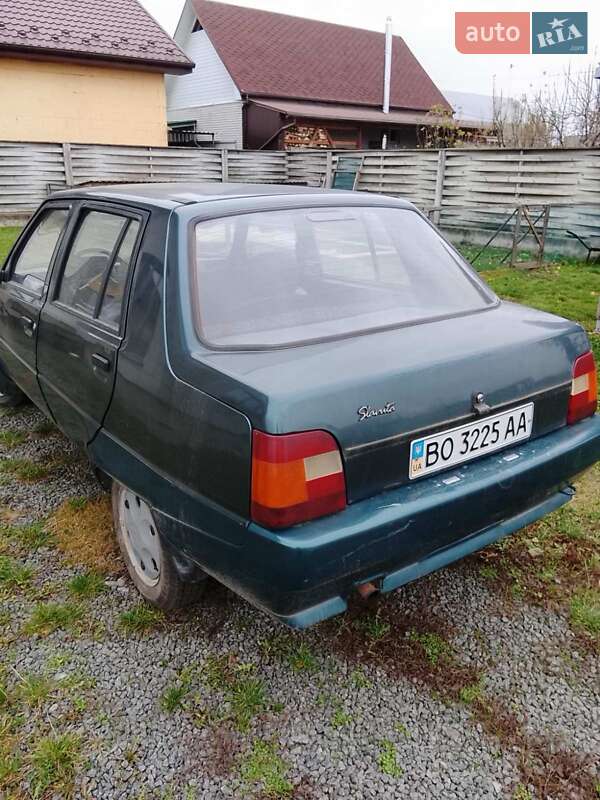 Ліфтбек ЗАЗ 1103 Славута 2004 в Житомирі