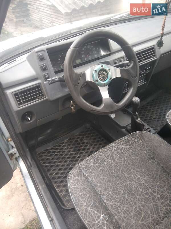 Лифтбек ЗАЗ 1103 Славута 2005 в Копычинце