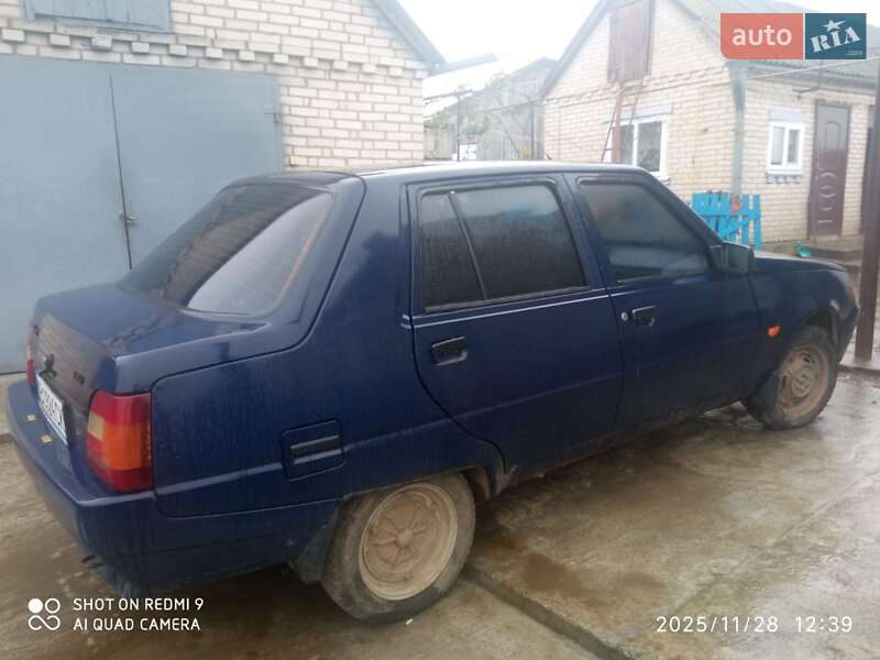 Лифтбек ЗАЗ 1103 Славута 2007 в Тульчине фото 4 Лифтбек ЗАЗ 1103 Славута 2007 в Тульчине