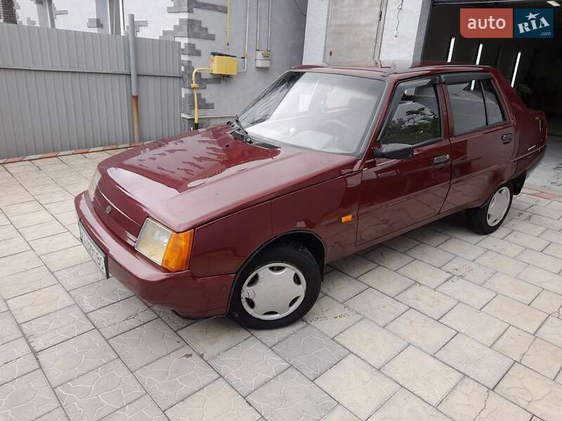 Лифтбек ЗАЗ 1103 Славута 2006 в Барышевке