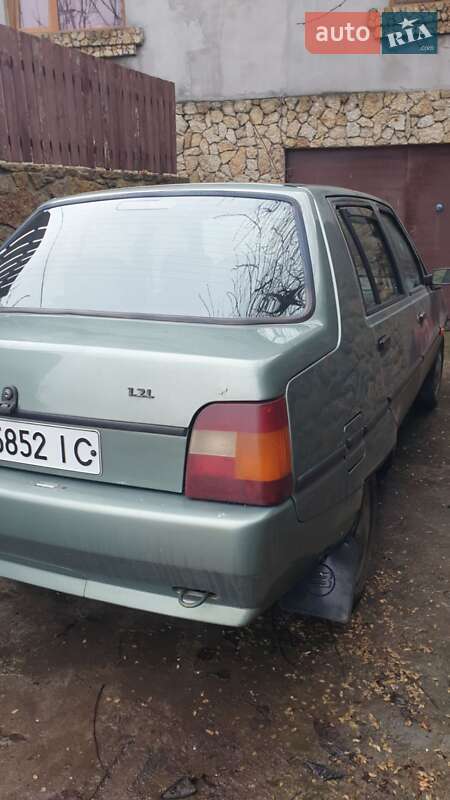 Лифтбек ЗАЗ 1103 Славута 2006 в Умани