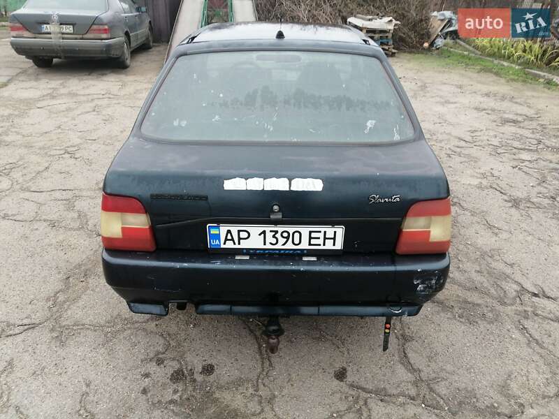 Ліфтбек ЗАЗ 1103 Славута 2001 в Запоріжжі