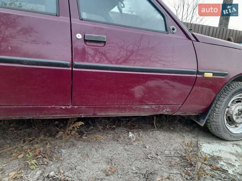 Лифтбек ЗАЗ 1103 Славута 2005 в Тернополе фото 14 Лифтбек ЗАЗ 1103 Славута 2005 в Тернополе