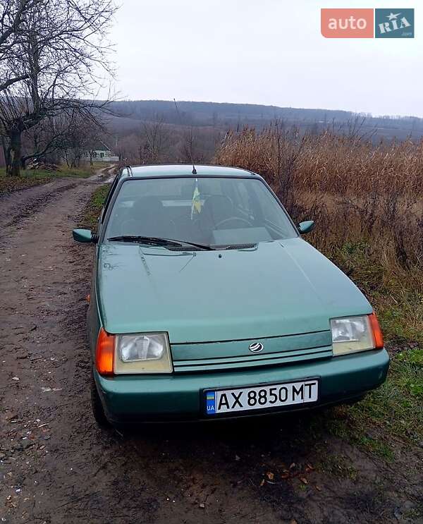 Лифтбек ЗАЗ 1103 Славута 2007 в Люботине фото 4 Лифтбек ЗАЗ 1103 Славута 2007 в Люботине