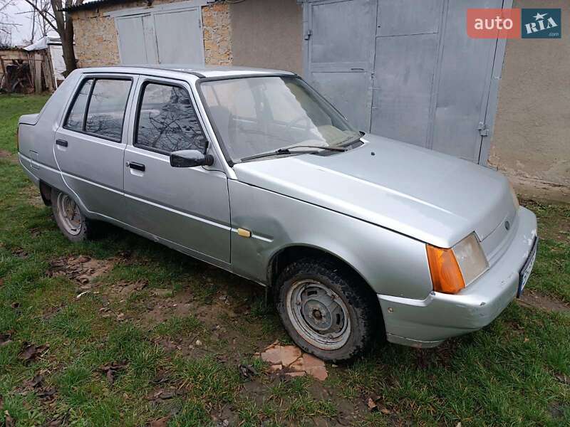 Ліфтбек ЗАЗ 1103 Славута 2005 в Одесі фото 5 Ліфтбек ЗАЗ 1103 Славута 2005 в Одесі