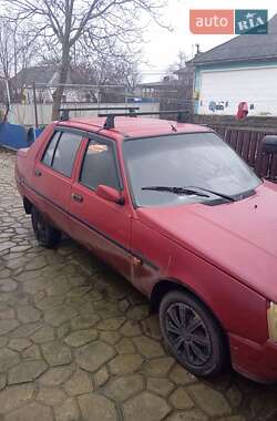 Лифтбек ЗАЗ 1103 Славута 2002 в Умани