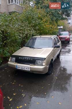 Лифтбек ЗАЗ 1103 Славута 2002 в Киеве