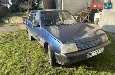 Лифтбек ЗАЗ 1103 Славута 2004 в Львове