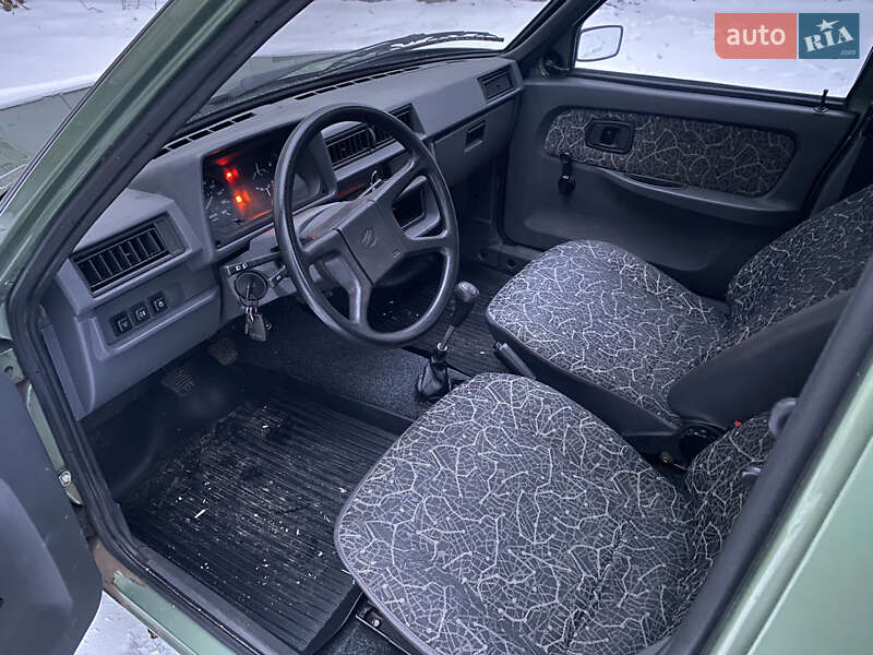 Лифтбек ЗАЗ 1103 Славута 2010 в Днепре фото 16 Лифтбек ЗАЗ 1103 Славута 2010 в Днепре