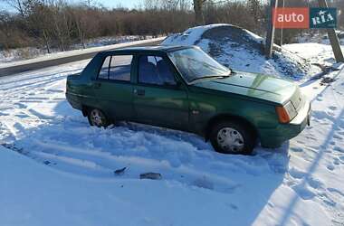 Лифтбек ЗАЗ 1103 Славута 2002 в Малине