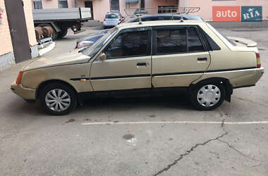 Лифтбек ЗАЗ 1103 Славута 2003 в Полтаве