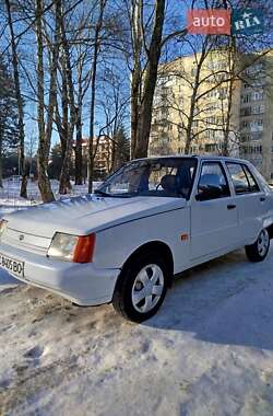 Лифтбек ЗАЗ 1103 Славута 2008 в Моршине