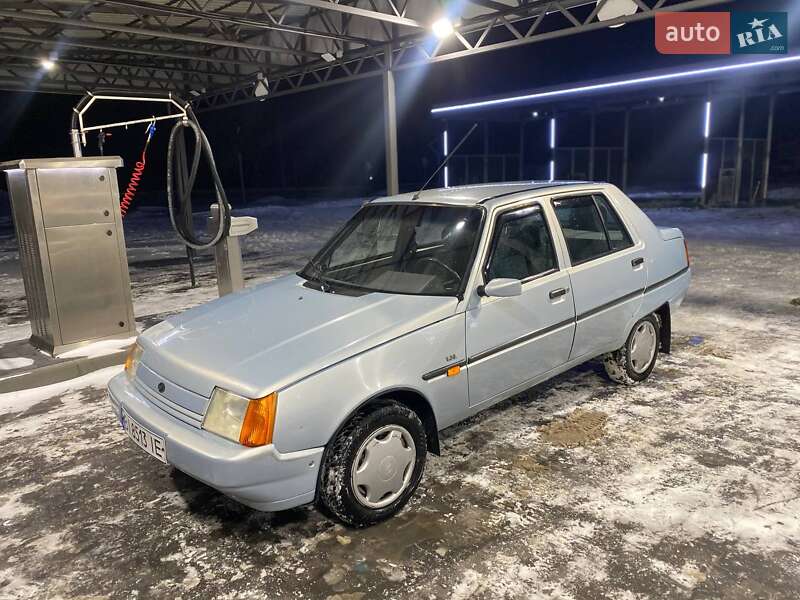 ЗАЗ 1103 Славута 2004